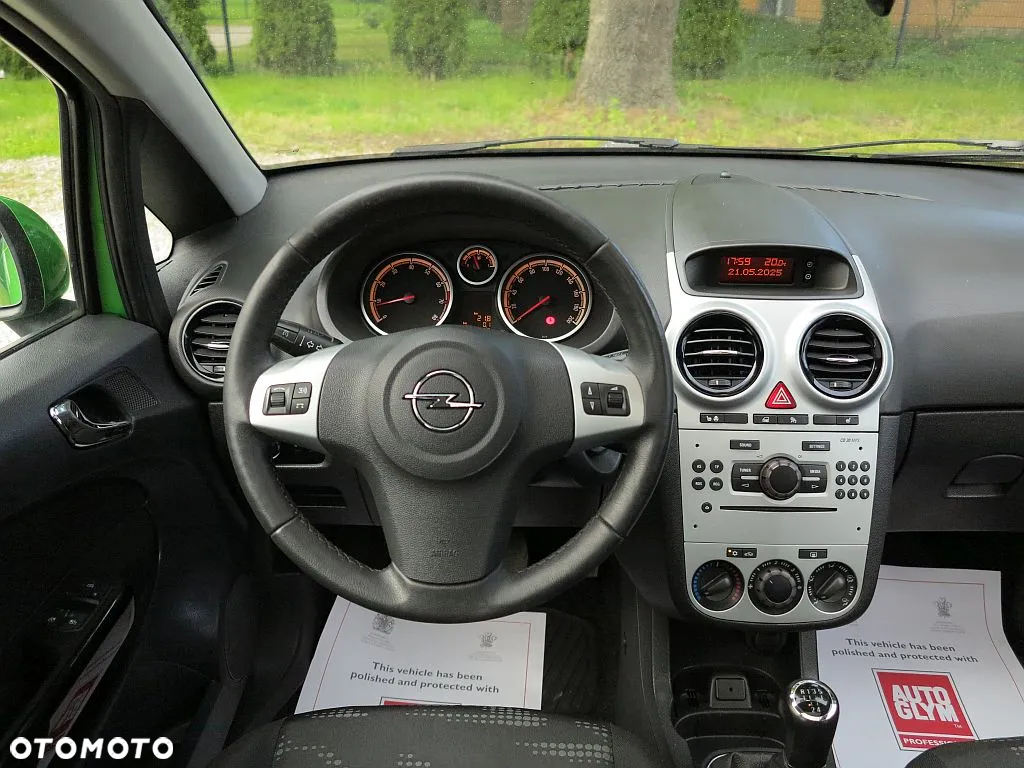 Opel Corsa 1.4 T Cosmo S&S - 18