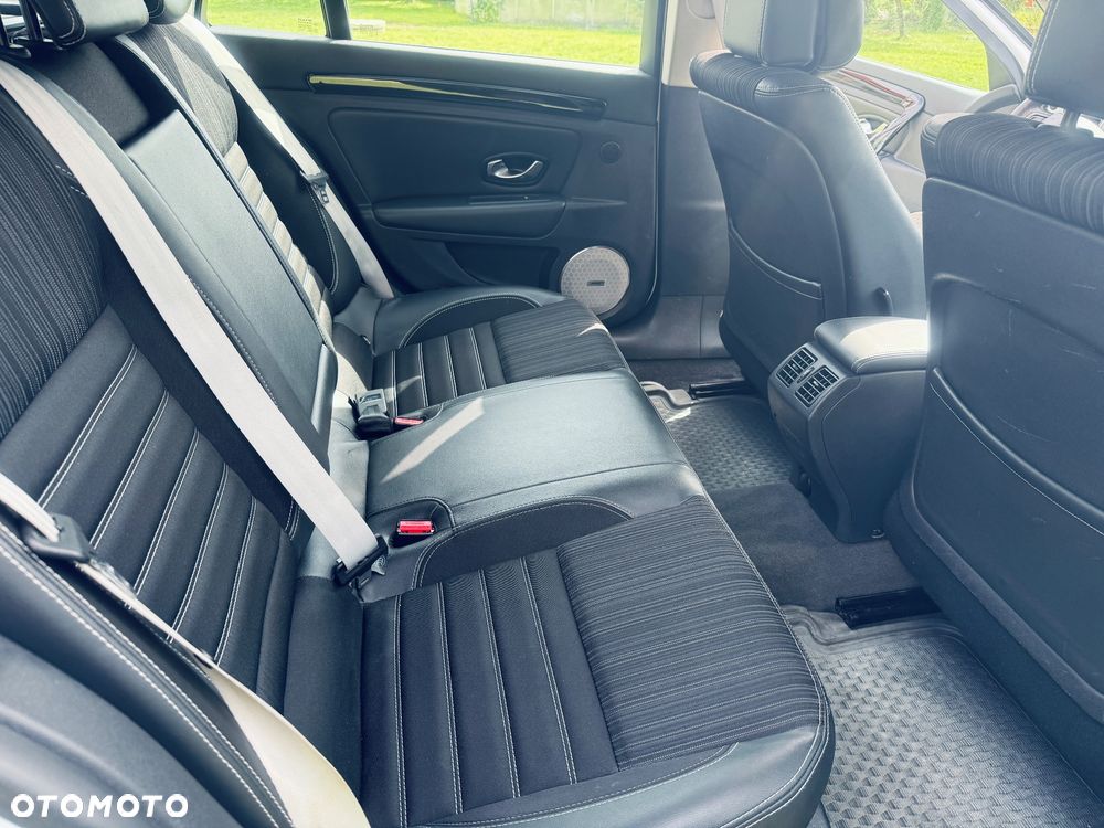 Renault Laguna 2.0 dCi Bose Edition - 13