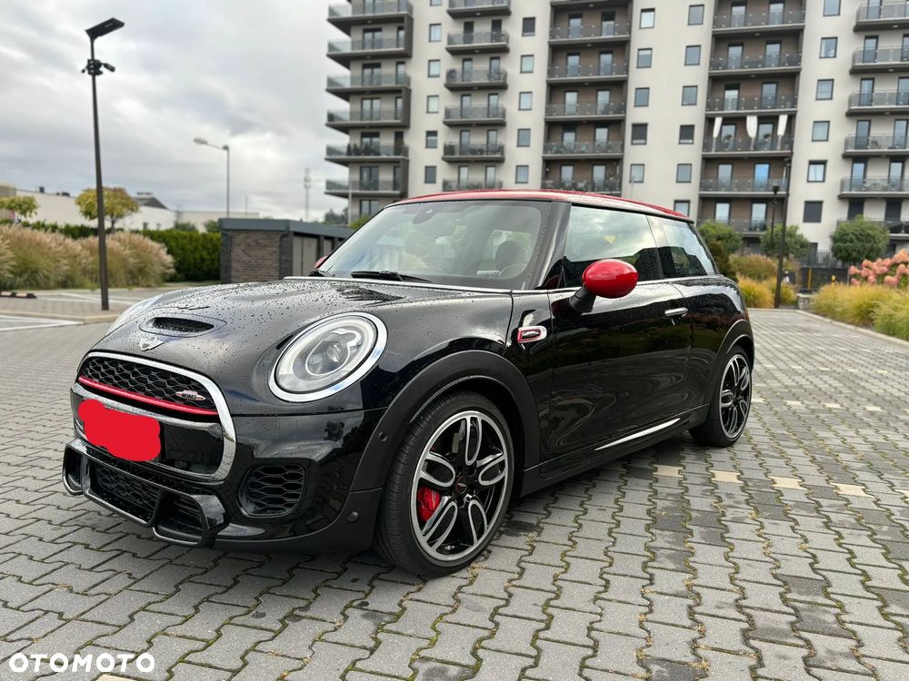 MINI John Cooper Works - 2