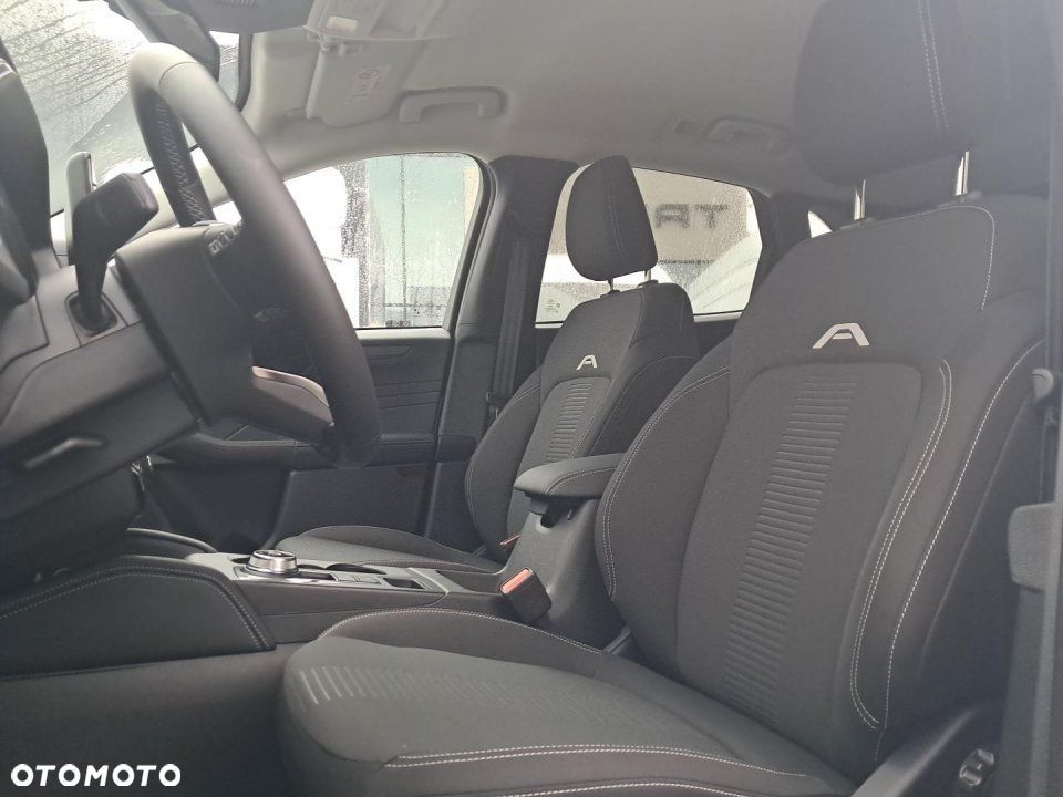 Ford Kuga - 7