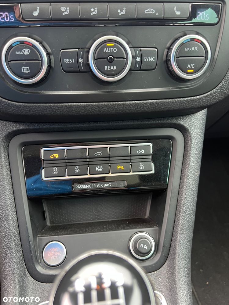Volkswagen Sharan 2.0 TDI Highline - 16