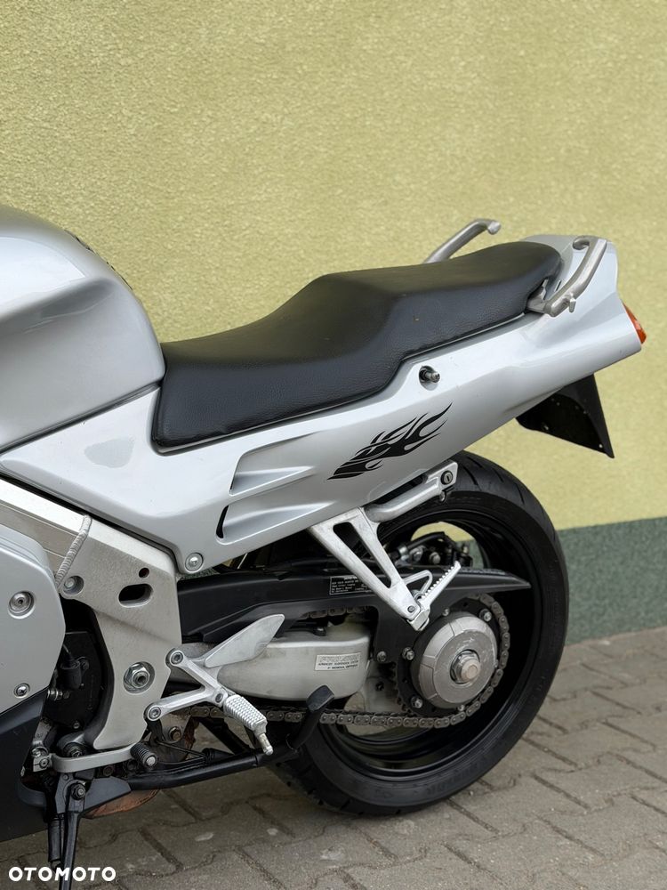 Honda VFR - 30