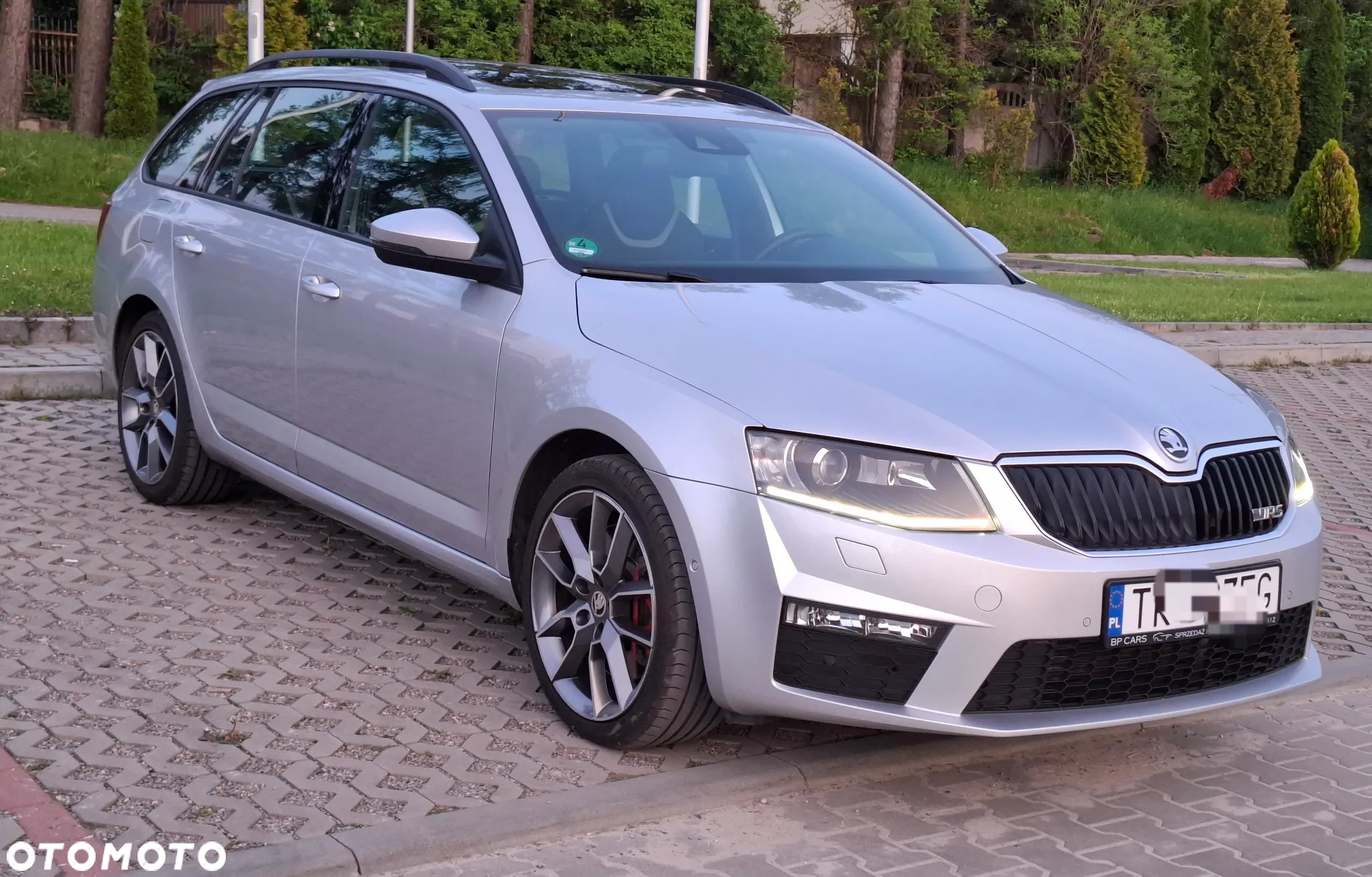 Skoda Octavia 2.0 TSI RS - 2