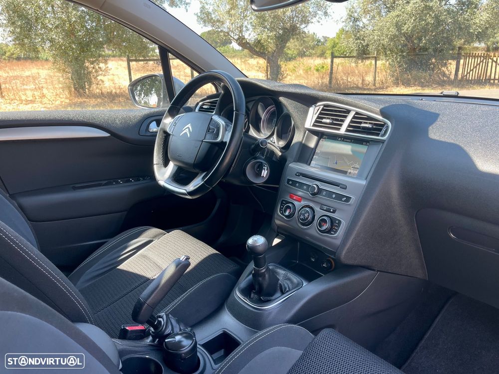 Citroën C4 1.2 PureTech Feel - 16