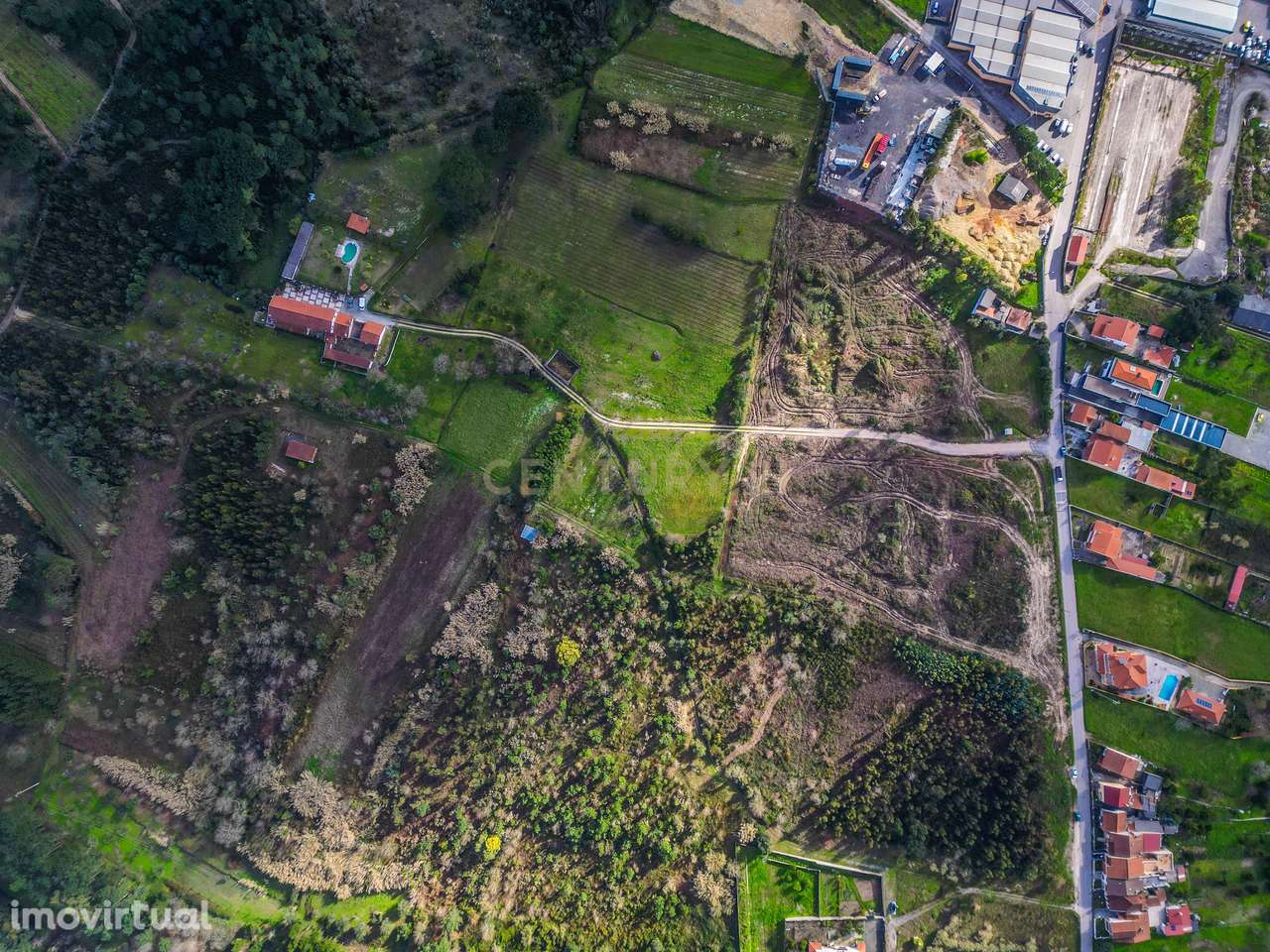 Quinta dos Lagares. Propriedade rural com cerca de 5 hectares e constr - Grande imagem: 2/18