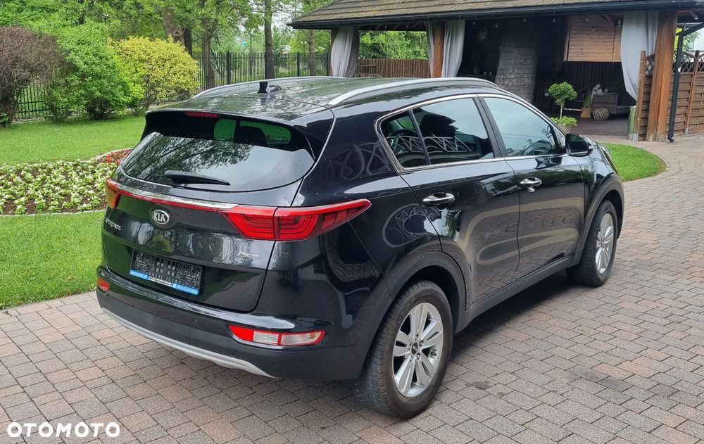Kia Sportage 1.6 GDI Black Edition 2WD - 8