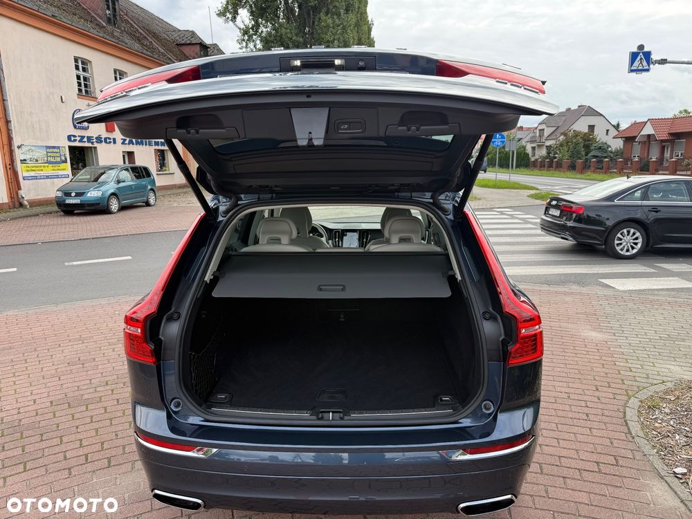 Volvo XC 60 D4 SCR AWD Inscription - 17