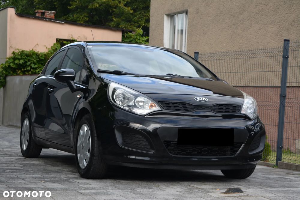 Kia Rio 1.2 Dream Team Edition - 21