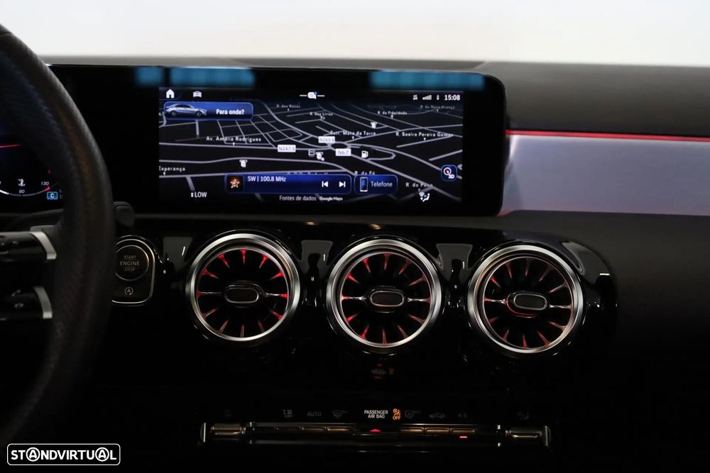 Mercedes-Benz A 180 Limousine d AMG Line Aut. - 24