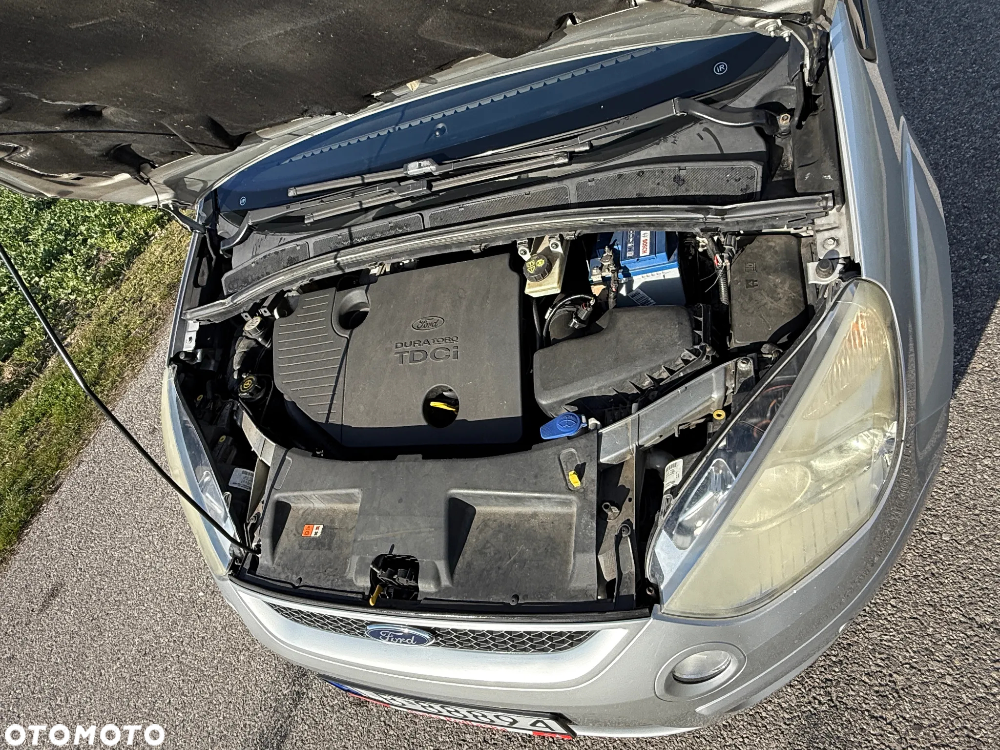 Ford S-Max - 11