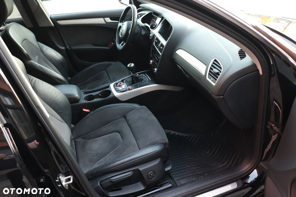 Audi A4 Allroad 2.0 TDI Quattro - 29