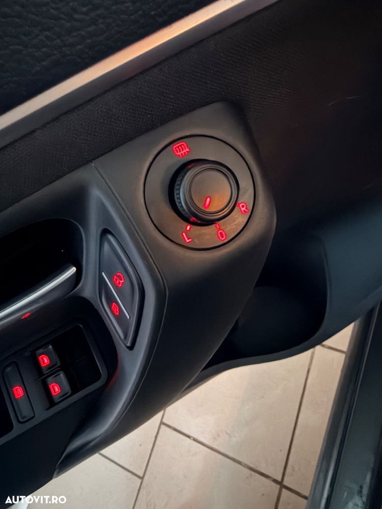 Volkswagen Polo 1.4 TDI Blue Motion Technology Allstar - 24