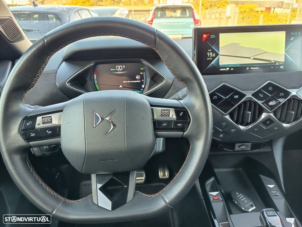 DS DS3 Crossback E-Tense Performance Line - 18