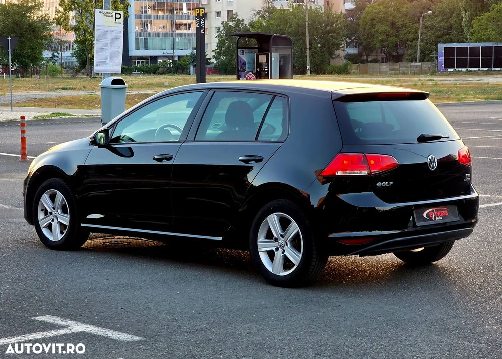 Volkswagen Golf 1.2 TSI BlueMotion Technology Comfortline - 3