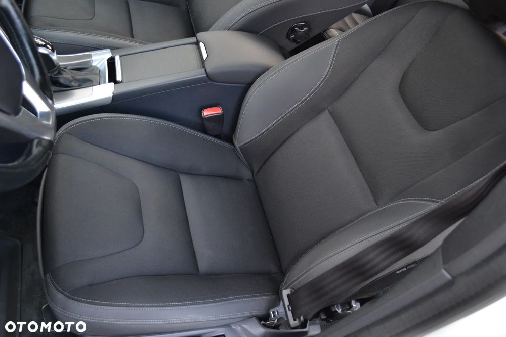 Volvo XC 60 - 24