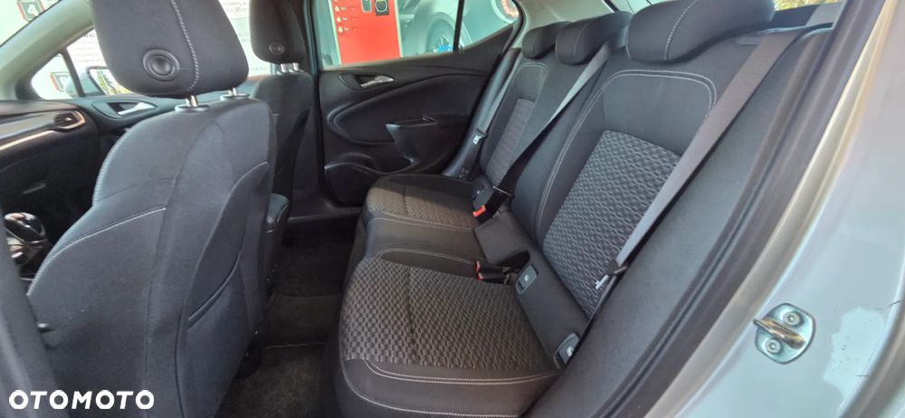 Opel Astra 1.4 Turbo Start/Stop Innovation - 32