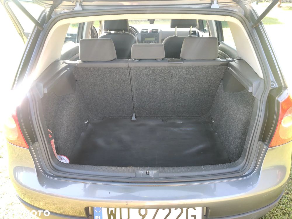 Volkswagen Golf 1.6 Comfortline - 11