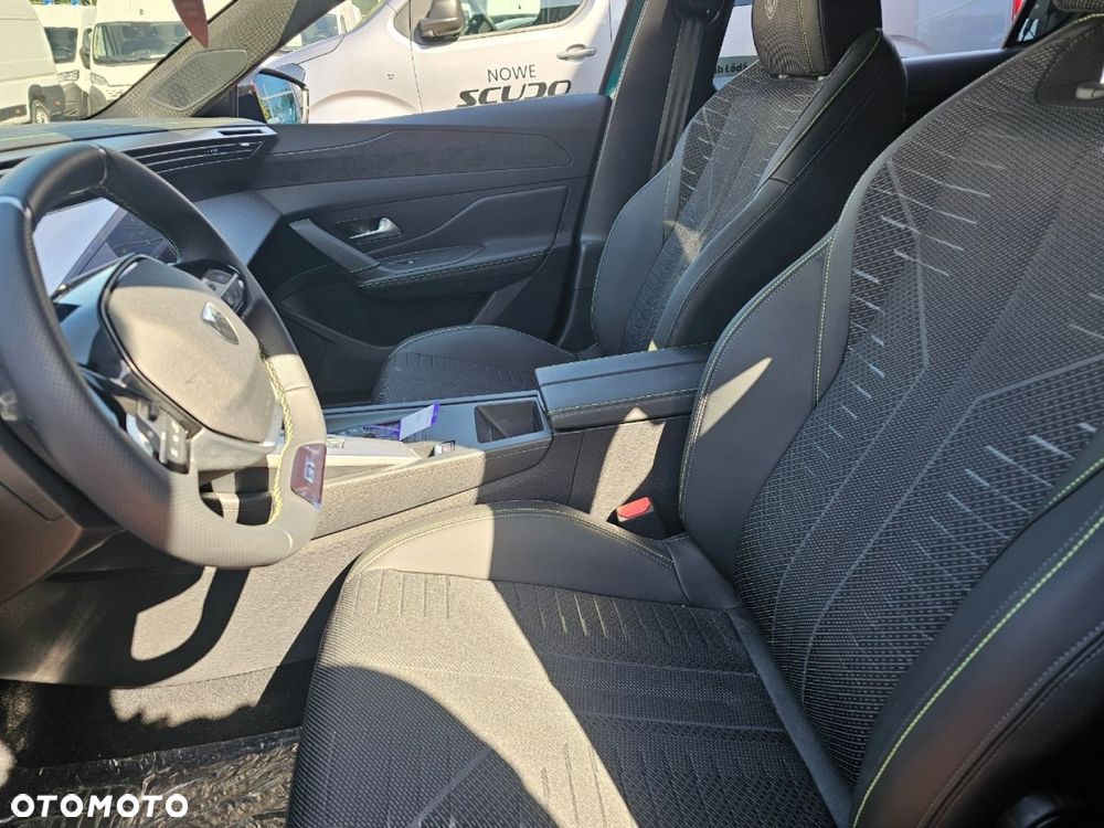 Peugeot 308 - 14