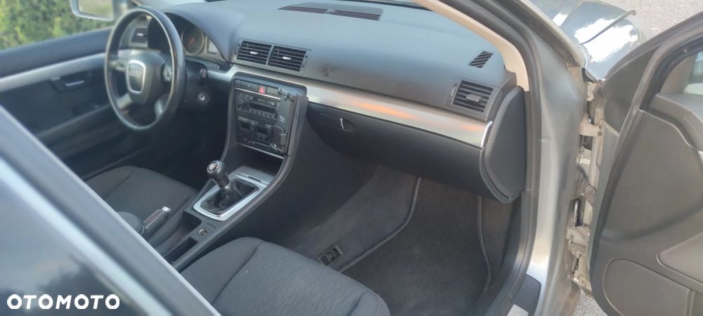 Audi A4 Avant 1.8 T - 16