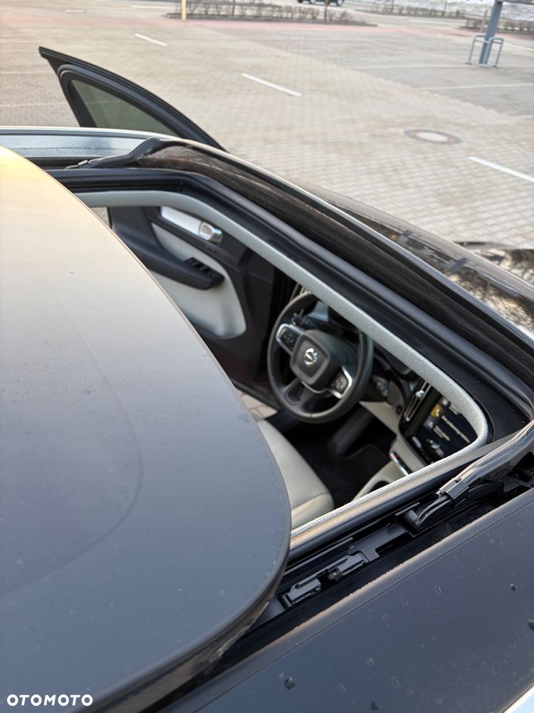 Volvo XC 40 T5 AWD Momentum - 20