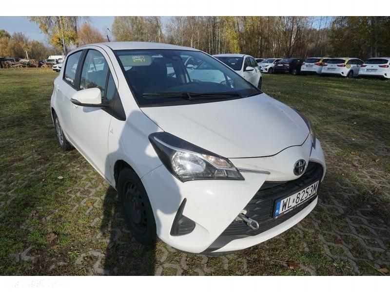 Toyota Yaris - 7