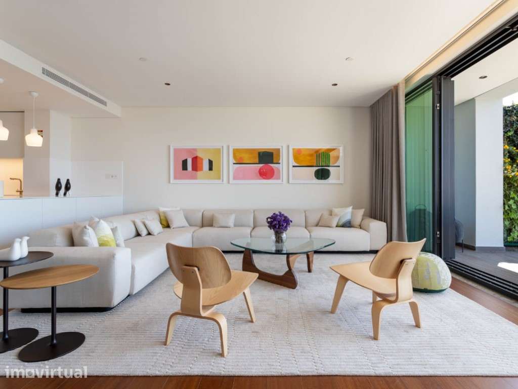Penthouse T3+1 com varanda e vistas panorâmicas a minutos do rio Tejo - Grande imagem: 5/52
