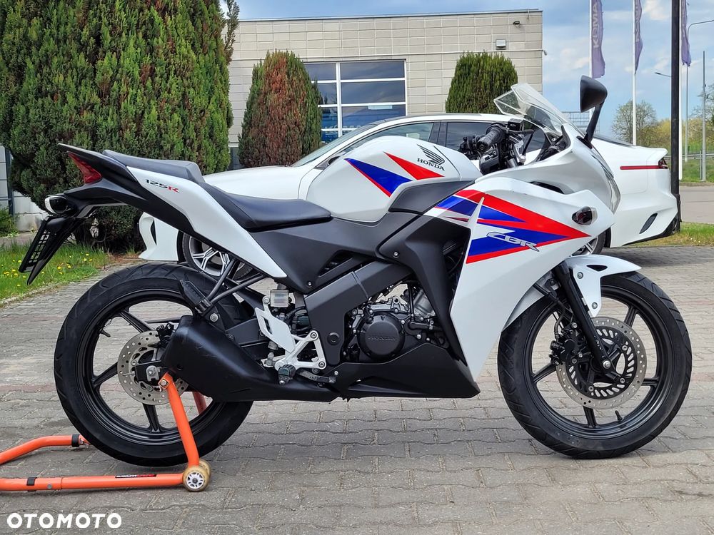 Honda CBR - 3