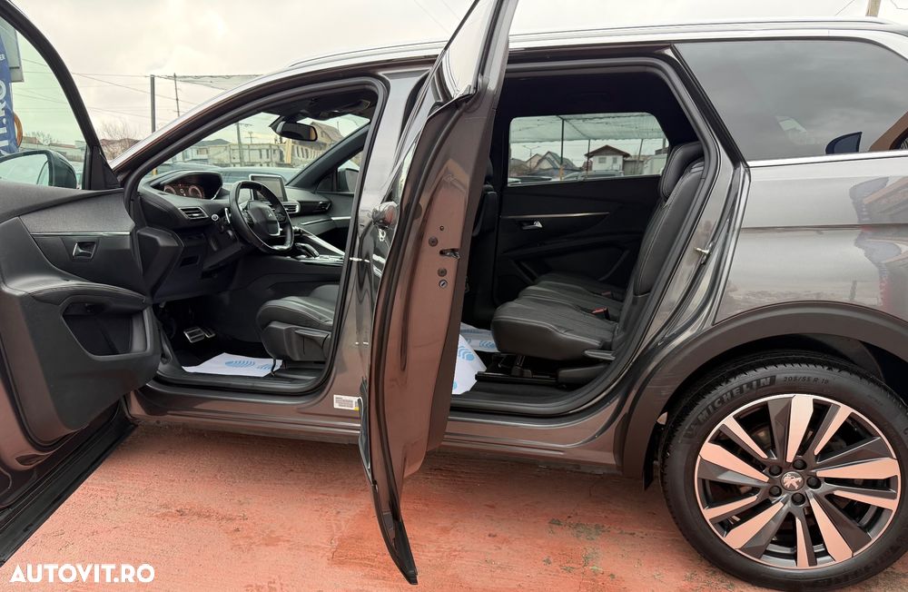 Peugeot 5008 1.6 Puretech Turbo s&s EAT8 GT-Line - 24
