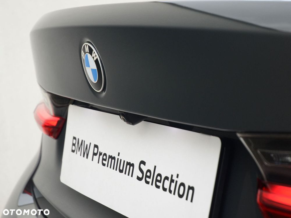 BMW Seria 3 320d xDrive mHEV M Sport sport - 18