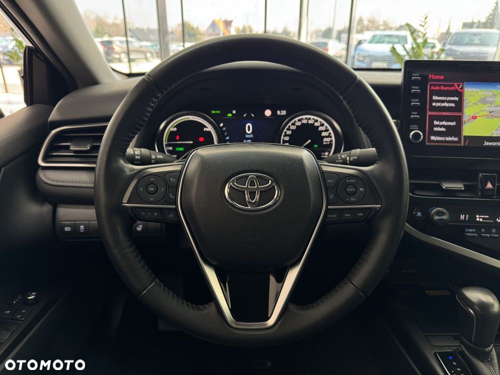 Toyota Camry - 15