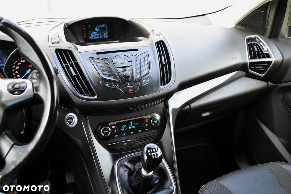 Ford Kuga 2.0 TDCi 2x4 Trend - 15