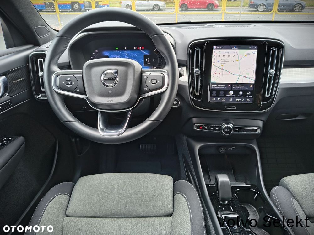 Volvo XC 40 - 24