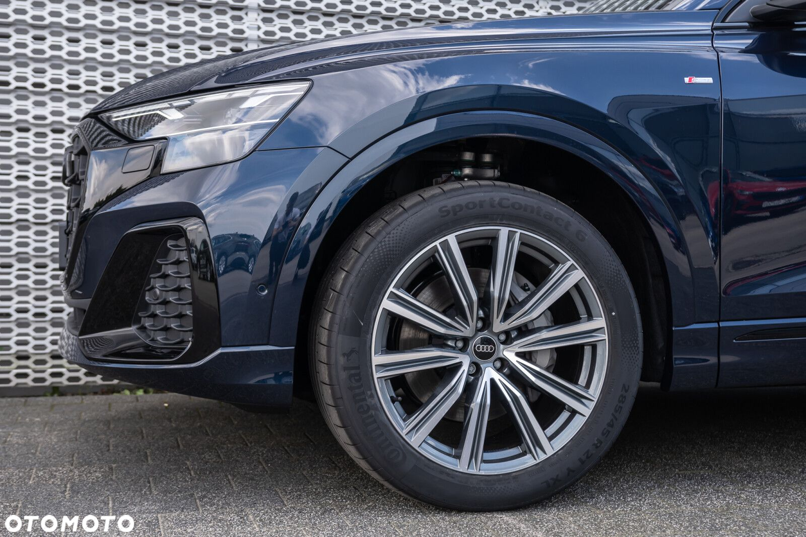 Audi Q8 - 6