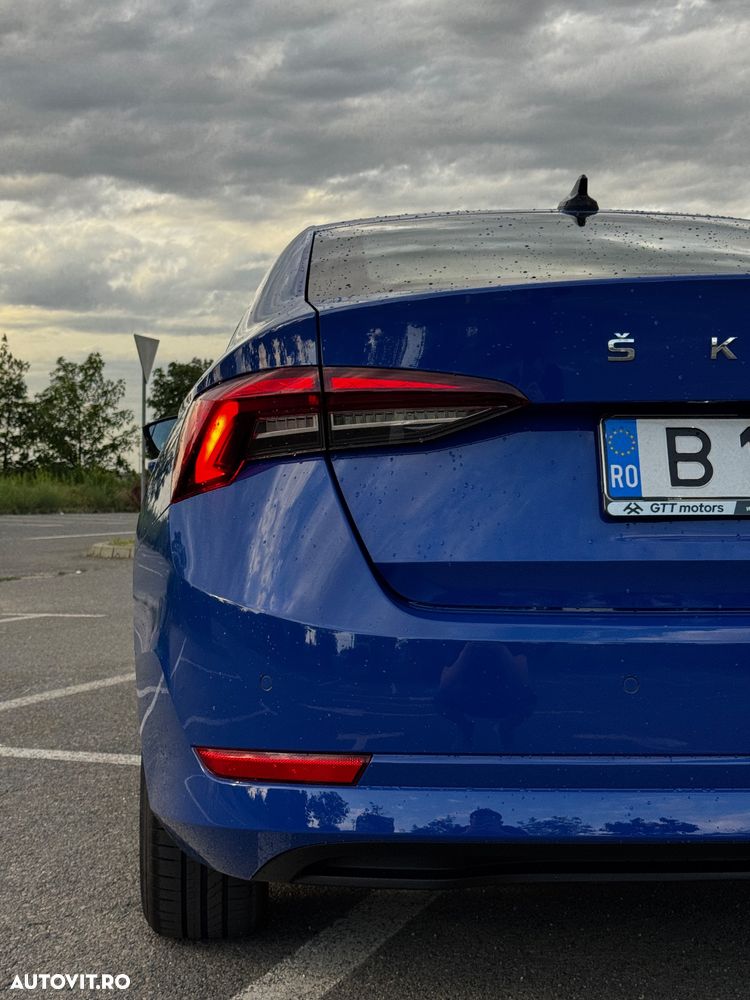 Skoda Octavia 2.0 TDI DSG Style - 6
