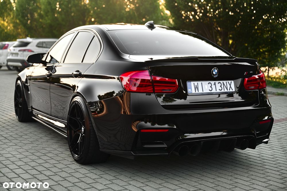 BMW M3 DKG Competition - 11