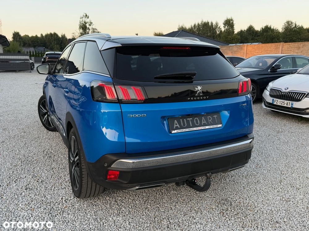 Peugeot 3008 1.6 PureTech HYbrid GT Line S&S EAT8 - 12
