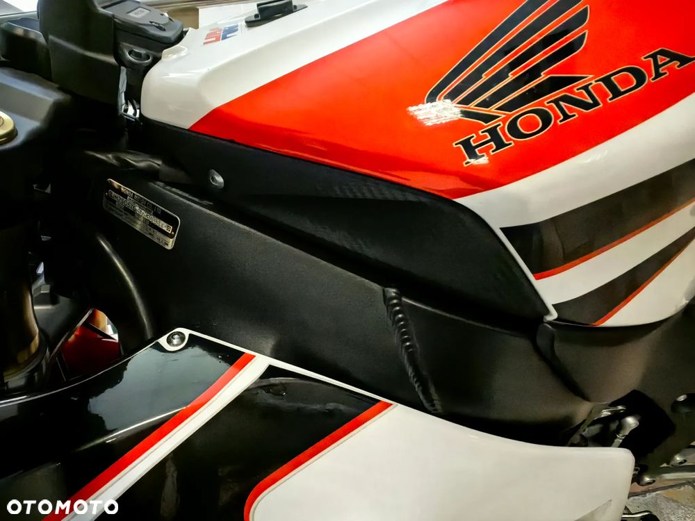 Honda CBR - 6