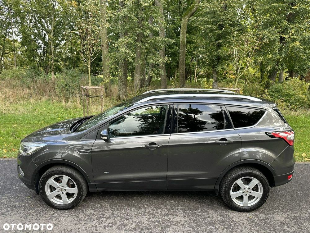 Ford Kuga - 4