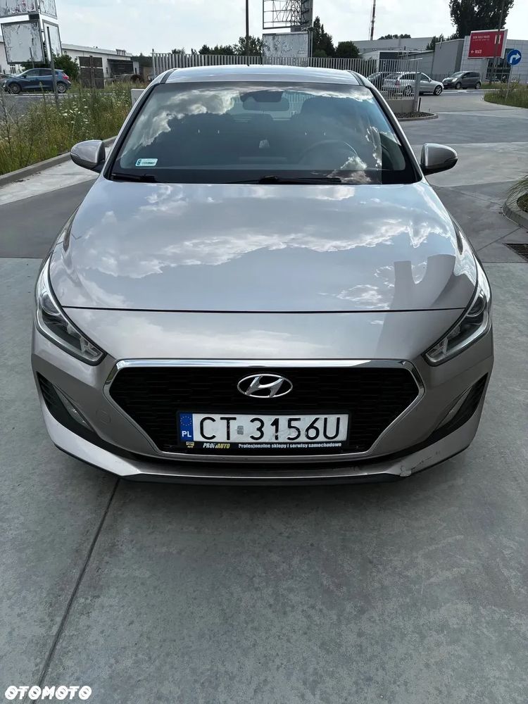 Hyundai i30 1.4 Classic + - 3