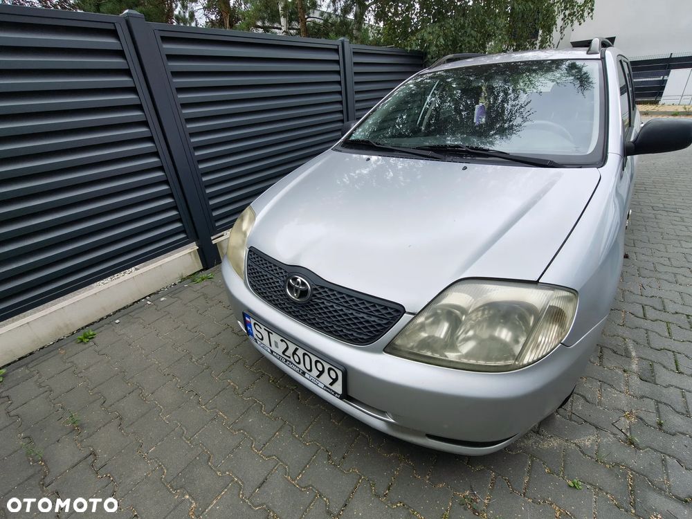 Toyota Corolla - 3