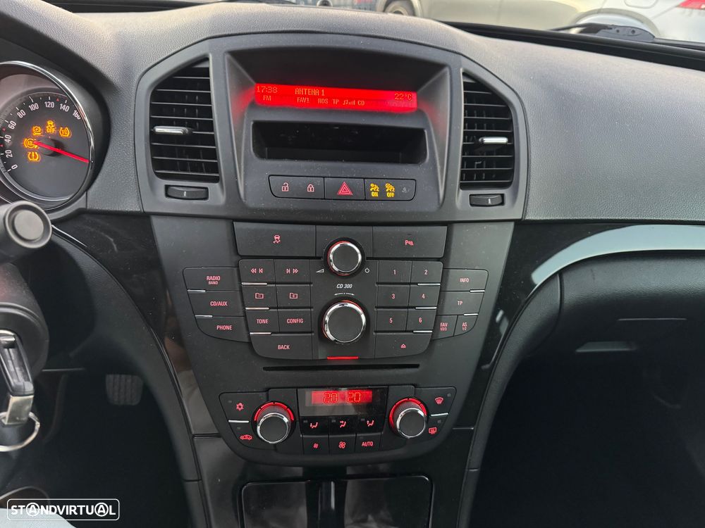Opel Insignia 2.0 CDTi Cosmo S/S - 23