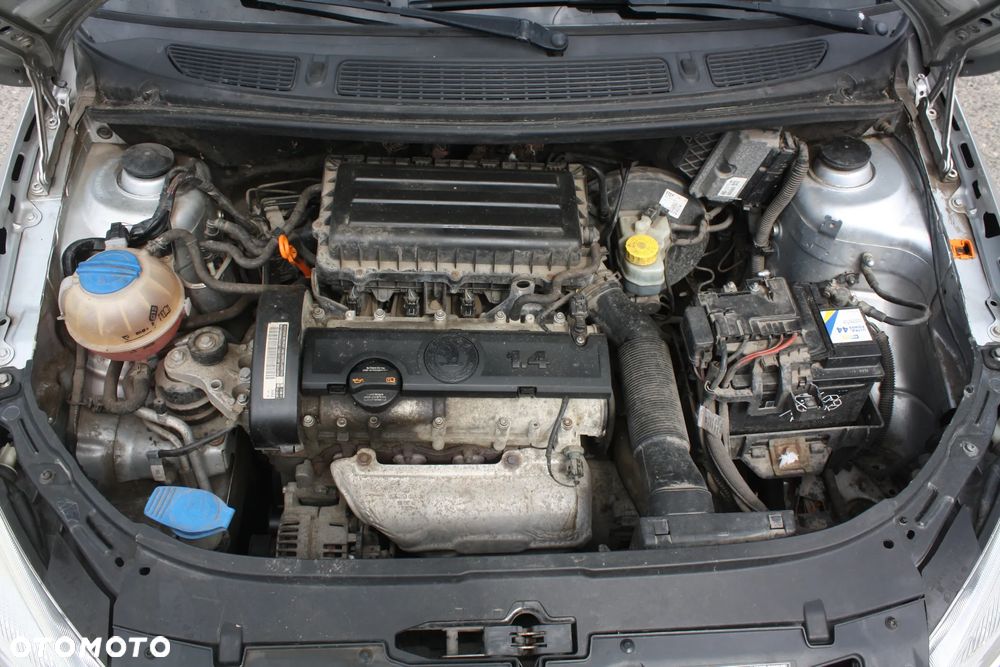 Skoda Fabia 1.4 16V Scout - 19