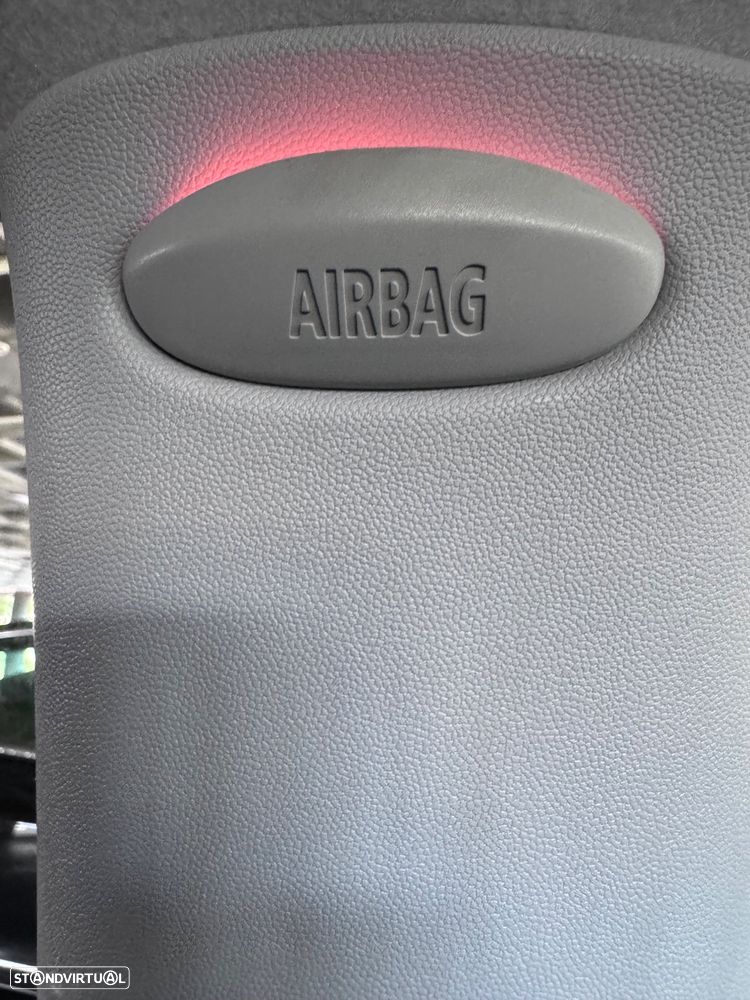 MINI 3 Portas One 1.6 - 30