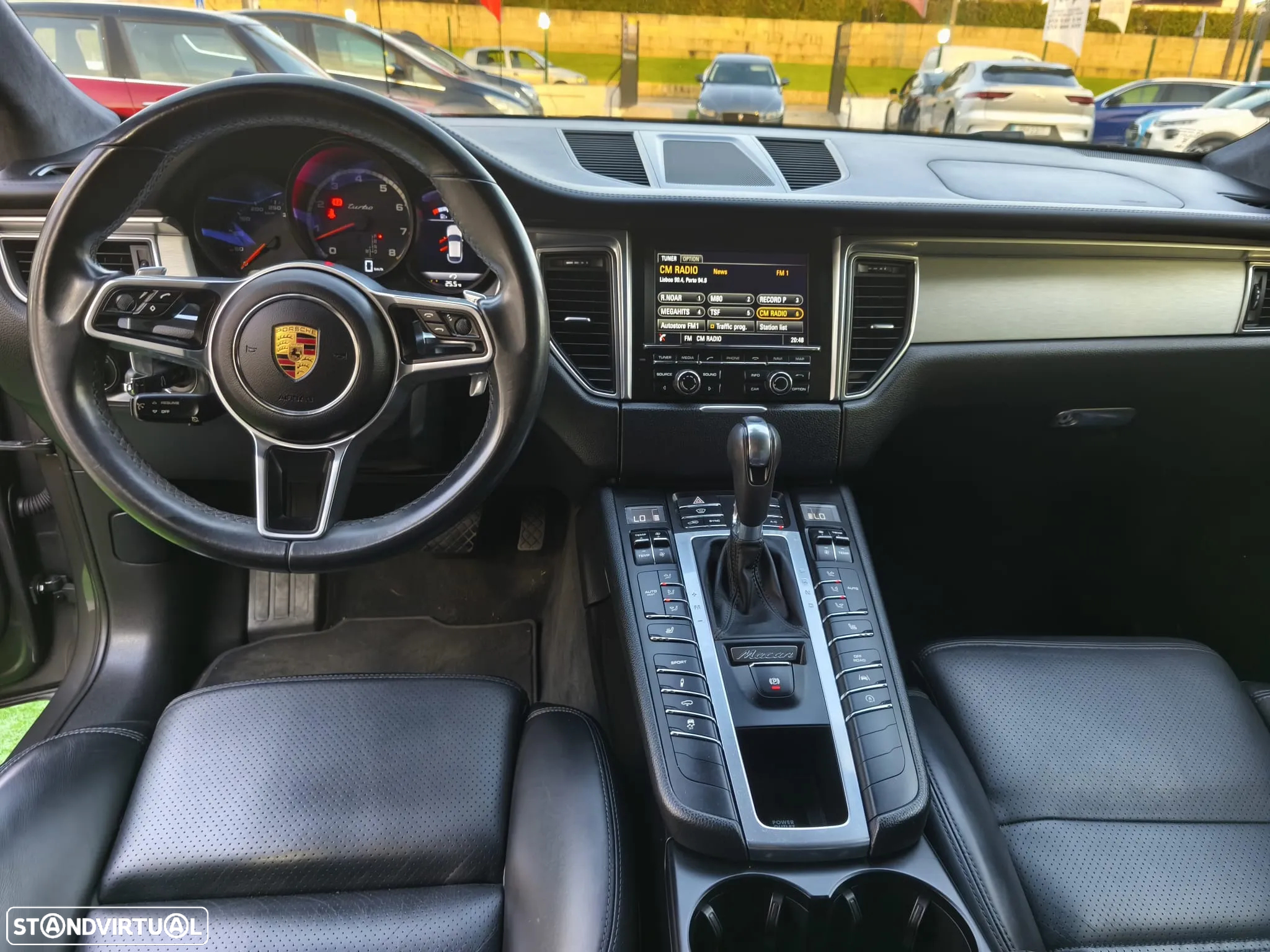 Porsche Macan Turbo - 6