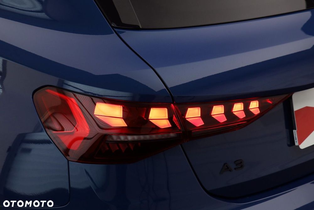 Audi A3 Sportback - 4
