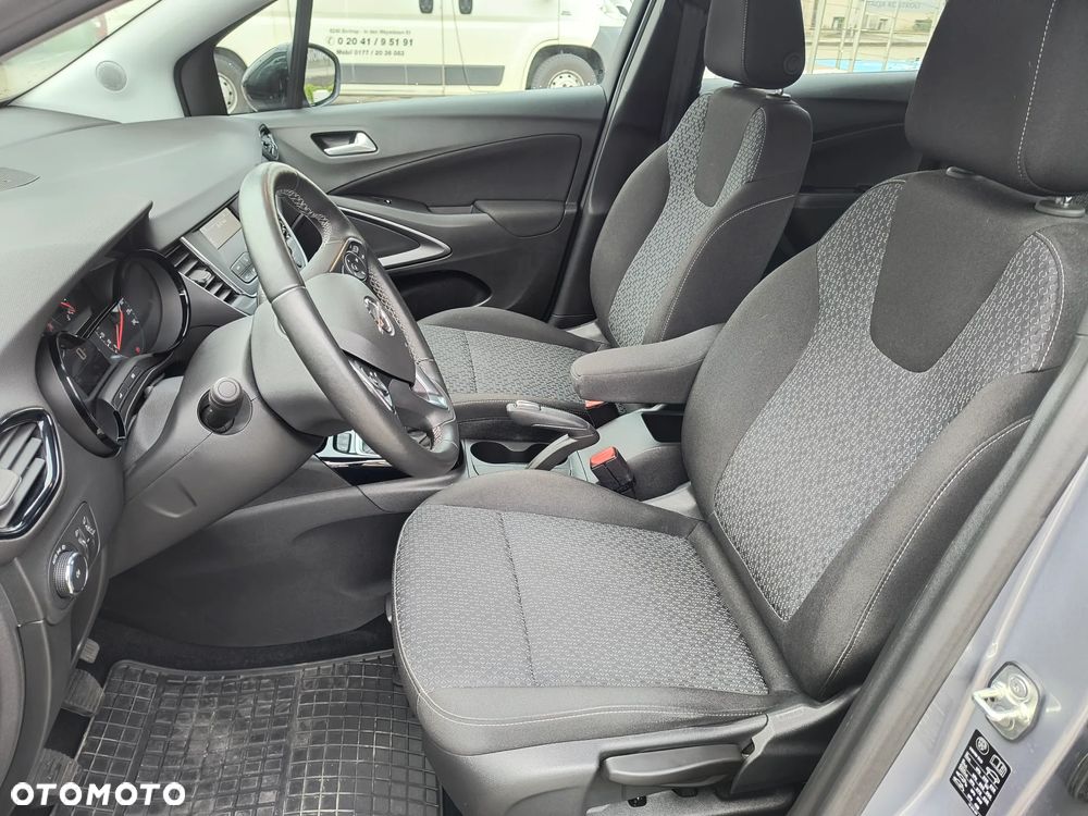 Opel Crossland - 8