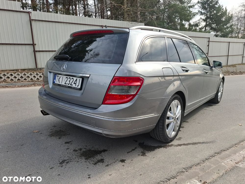 Mercedes-Benz Klasa C 180 Kompressor BlueEFFICIENCY - 17