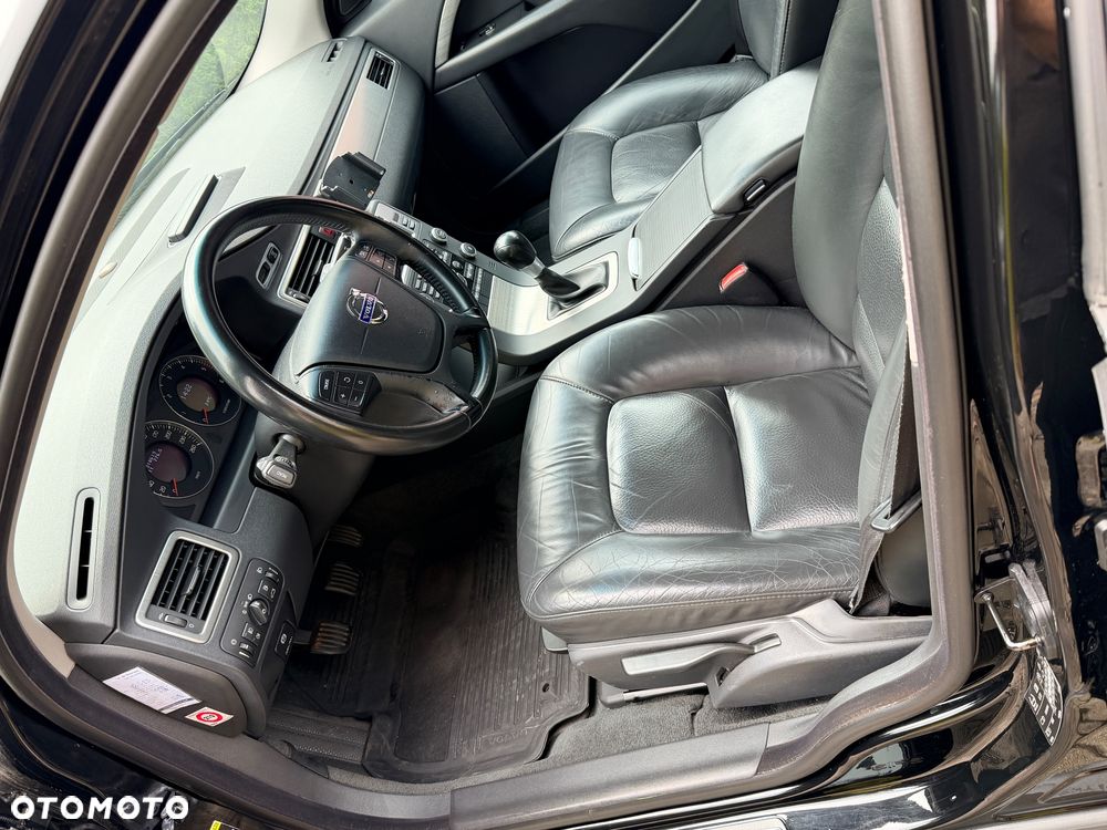 Volvo V70 2.0D Momentum - 18