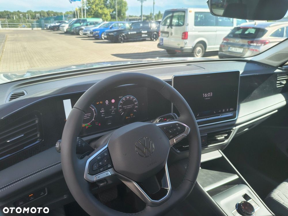 Volkswagen Tiguan - 18