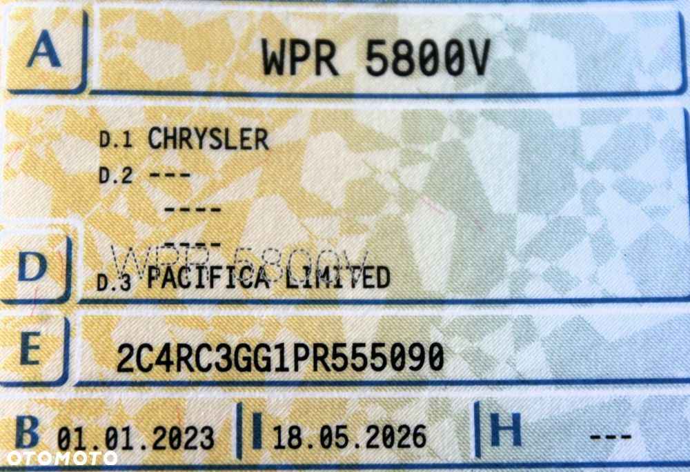Chrysler Pacifica - 7